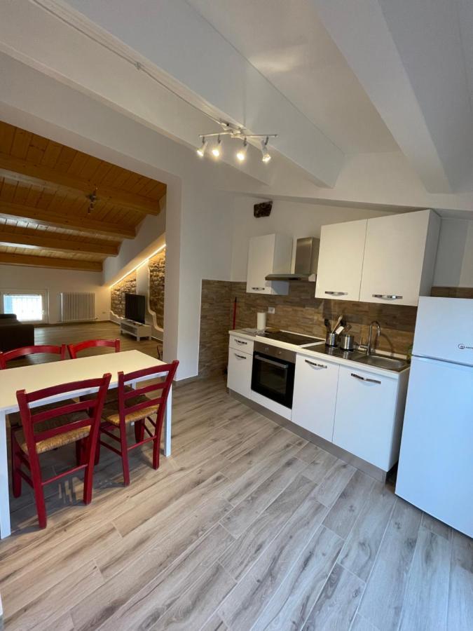 La Corte Residence ฟาบริอาโน ภายนอก รูปภาพ
