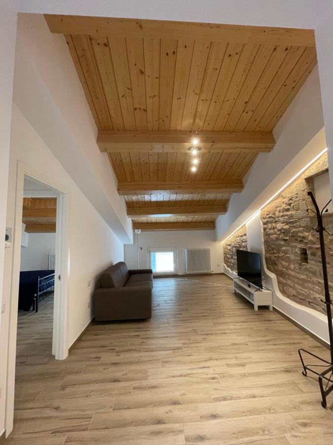 La Corte Residence ฟาบริอาโน ภายนอก รูปภาพ